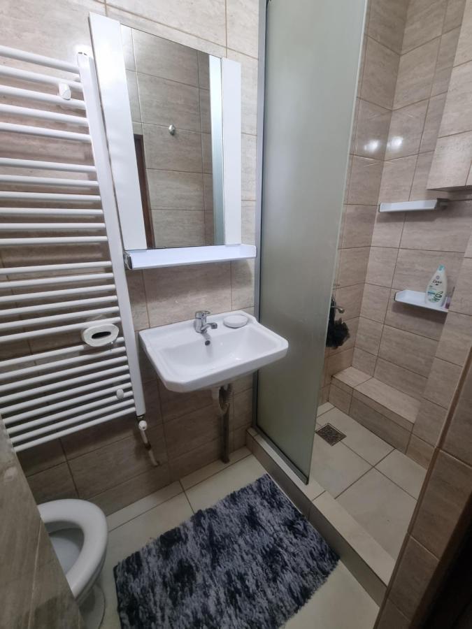Apartament Central Pitesti Exterior photo